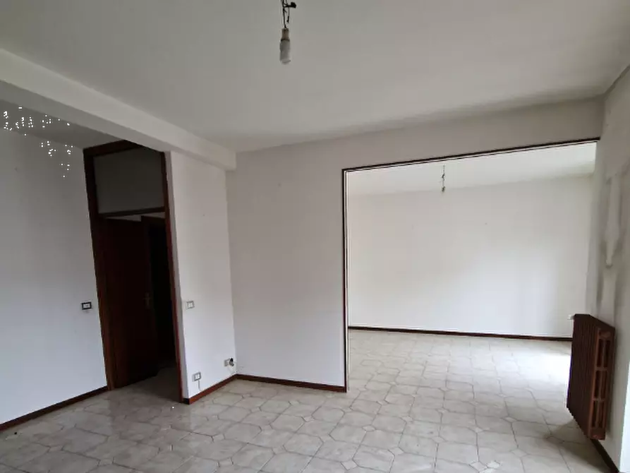 Immagine 2 di Appartamento in vendita  in Via Giuseppe Mazzini a Bergamo
