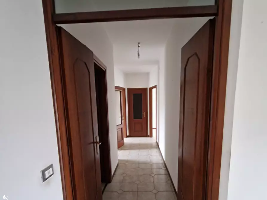 Immagine 5 di Appartamento in vendita  in Via Giuseppe Mazzini a Bergamo
