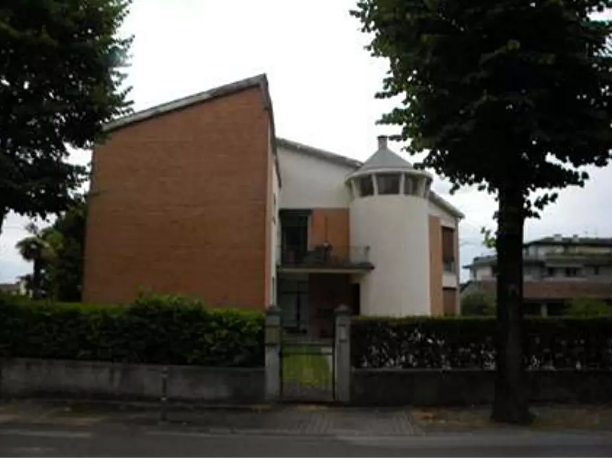 Immagine 1 di Appartamento in vendita  in Viale Risorgimento a Volta Mantovana