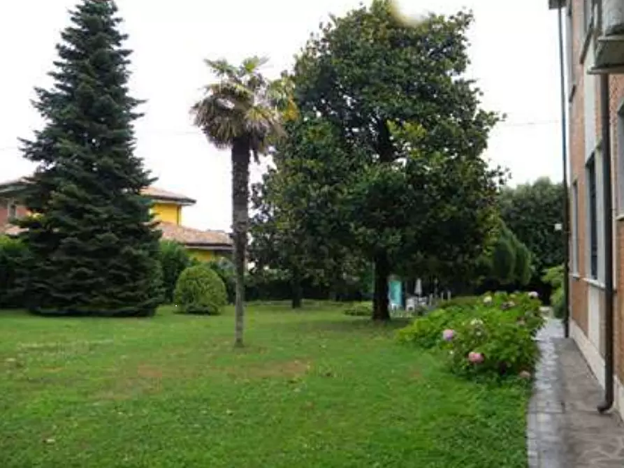 Immagine 6 di Appartamento in vendita  in Viale Risorgimento a Volta Mantovana
