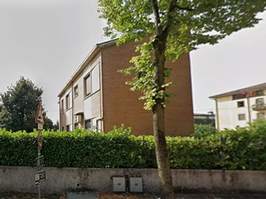 Immagine 19 di Appartamento in vendita  in Viale Risorgimento a Volta Mantovana