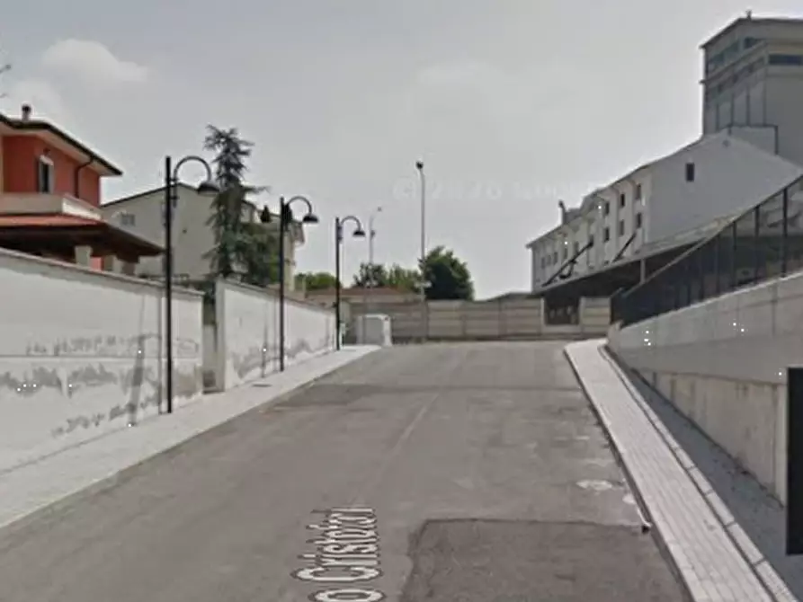 Immagine 8 di Appartamento in vendita  in Via P. Bottoni a Mantova