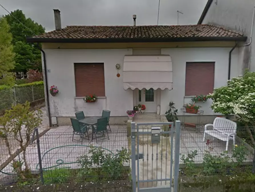 Immagine 6 di Porzione di casa in vendita  in Via della Chiesa a Istrana