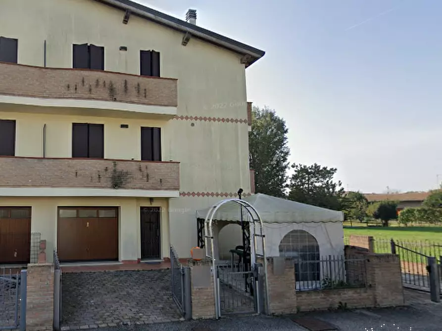 Immagine 1 di Villetta a schiera in vendita  in Via Lelio basso a Argenta
