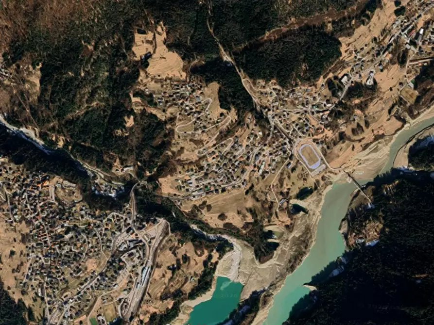 Immagine 4 di Appartamento in vendita  in viale Tiziano a Domegge Di Cadore