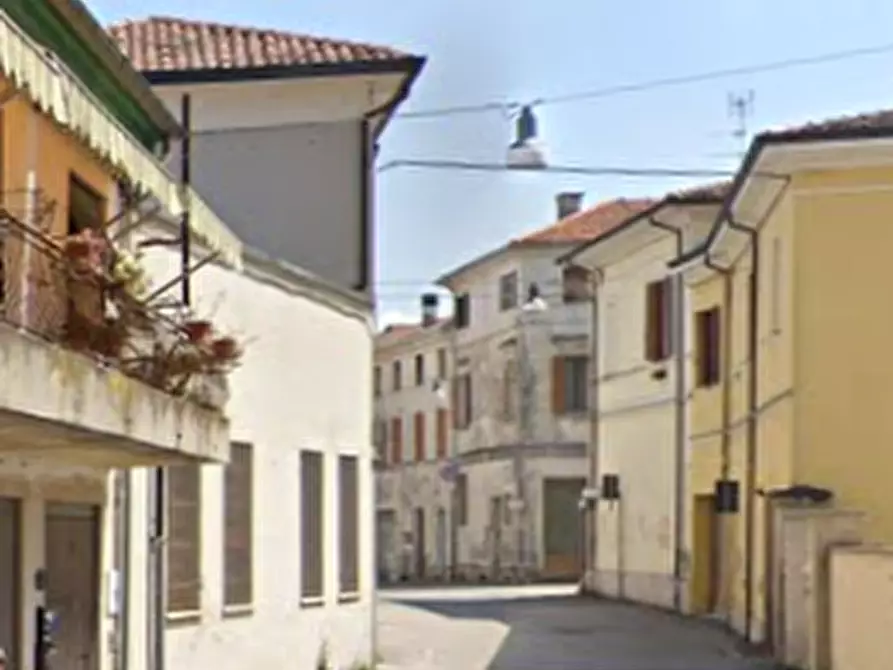 Immagine 18 di Appartamento in vendita  in Via Pesa Vecchia a Badia Polesine