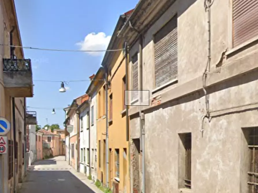 Immagine 19 di Appartamento in vendita  in Via Pesa Vecchia a Badia Polesine