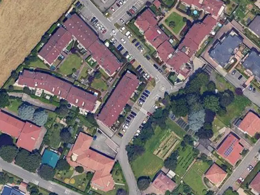 Immagine 2 di Appartamento in vendita  in Via Obizzone a Bernareggio