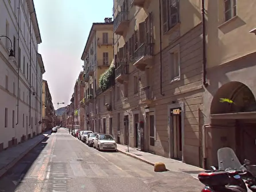 Immagine 2 di Posto auto in vendita  in Via Principe Amedeo a Torino