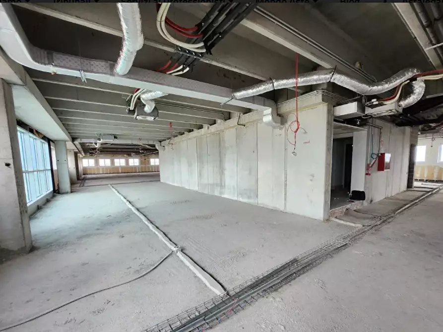 Immagine 15 di Ufficio in vendita  in Strada SP 13 a Concorezzo