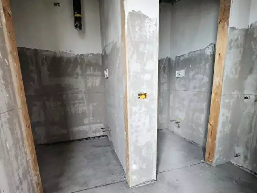 Immagine 17 di Ufficio in vendita  in Strada SP 13 a Concorezzo