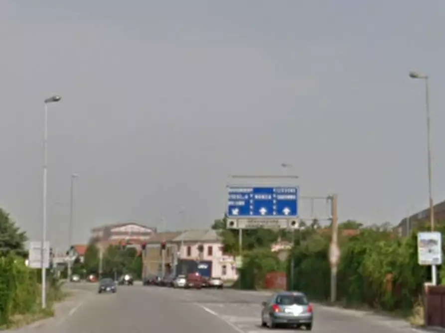 Immagine 7 di Ufficio in vendita  in Strada SP 13 a Concorezzo