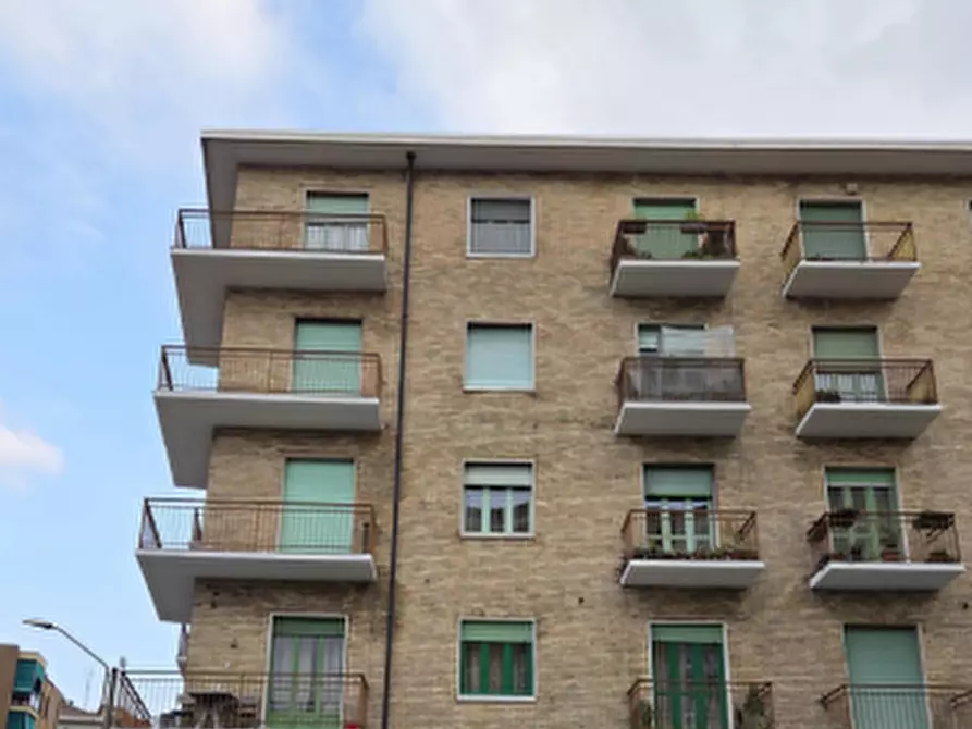 Immagine 4 di Appartamento in vendita  in Via Tiraboschi  a Torino