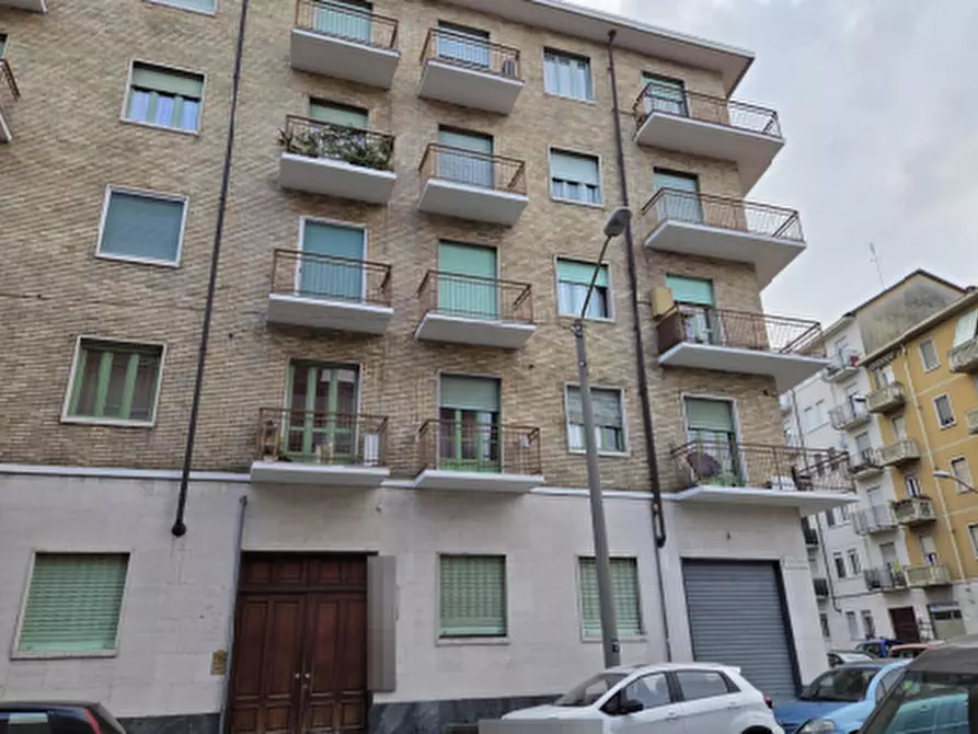 Immagine 1 di Appartamento in vendita  in Via Tiraboschi  a Torino