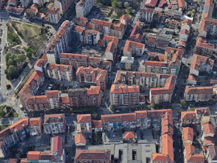 Immagine 13 di Appartamento in vendita  in Via Tiraboschi  a Torino