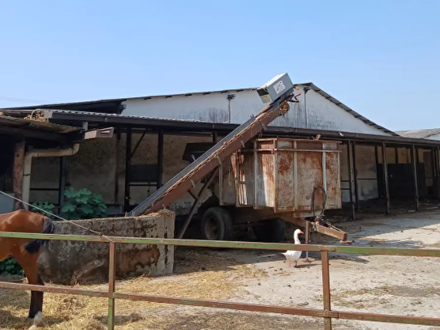 Immagine 5 di Capannone industriale in vendita  in Via Dei Dossi a Fara Gera D'adda