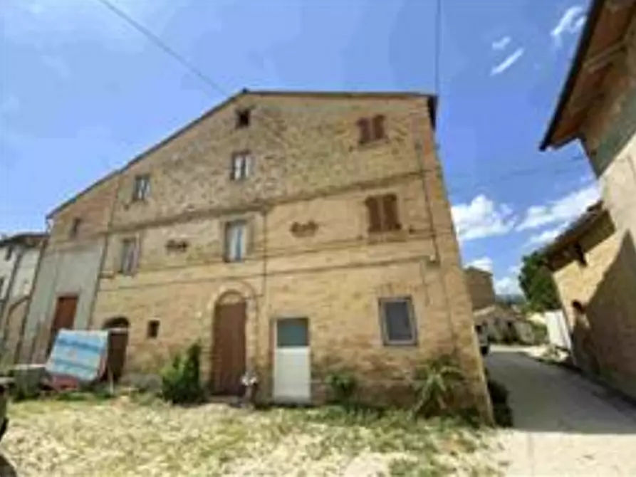 Immagine 2 di Appartamento in vendita  in Via Virgil Grissom a Falerone