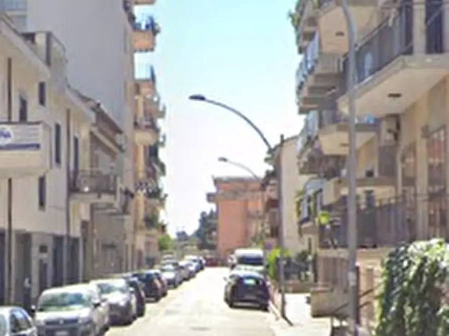 Immagine 5 di Magazzino in vendita  in Via Santagata a Caserta