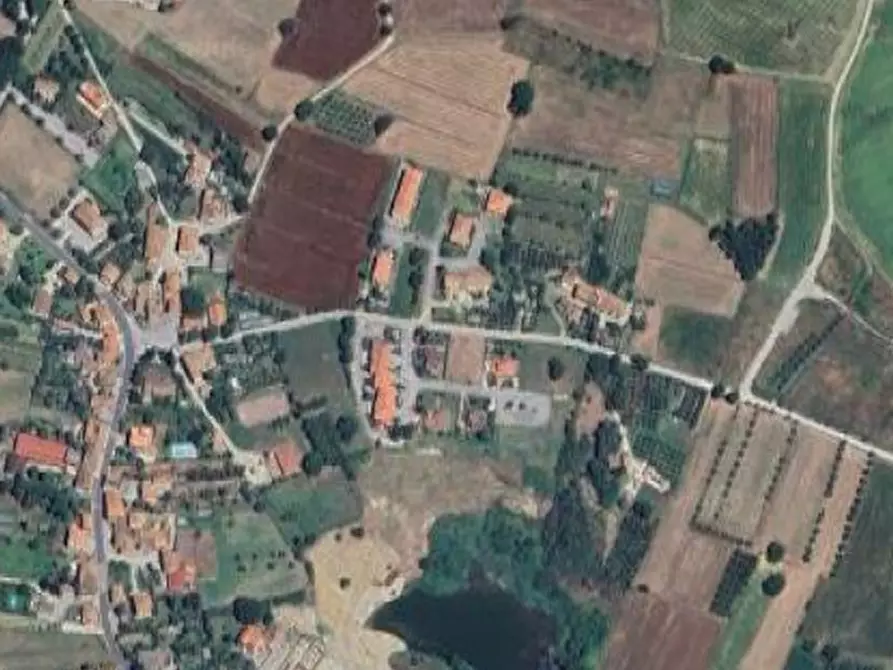 Immagine 26 di Villa in vendita  in Via Petrarca a Castiglione Del Lago