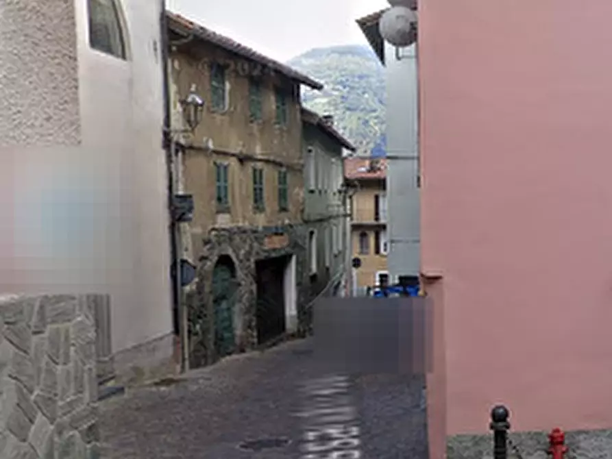 Immagine 7 di Magazzino in vendita  in Via Alessandro Volta a Cortenova