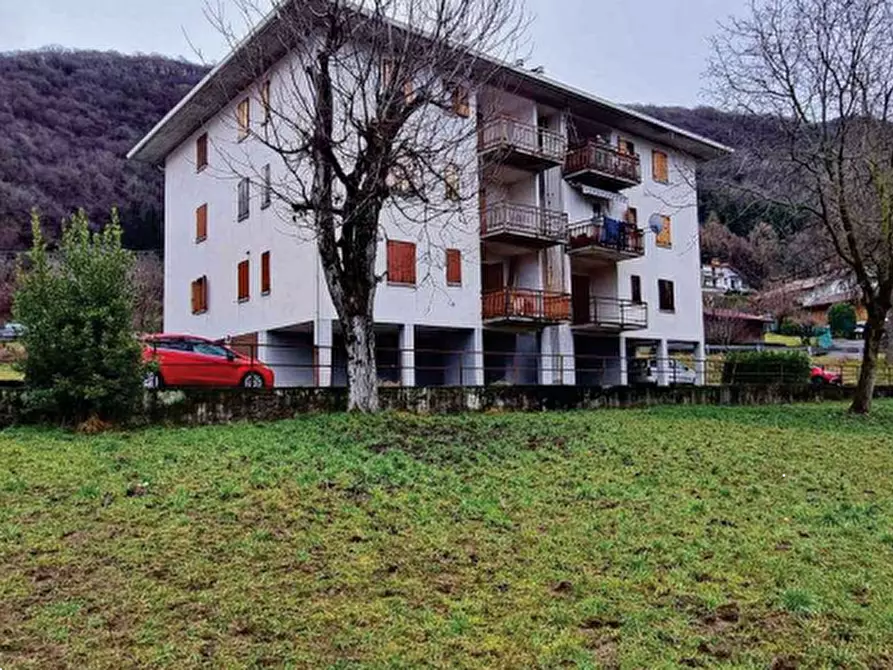 Immagine 1 di Appartamento in vendita  in Colle Gallo  a Albino