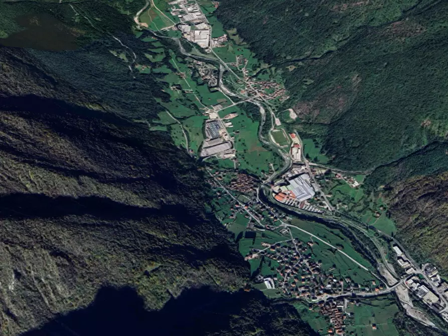 Immagine 11 di Appartamento in vendita  in Via Alessandro Volta a Cortenova