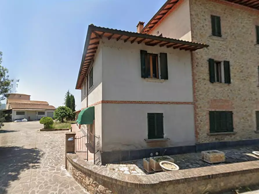Immagine 12 di Rustico / casale in vendita  in Via Santa Maria a Castiglione Del Lago