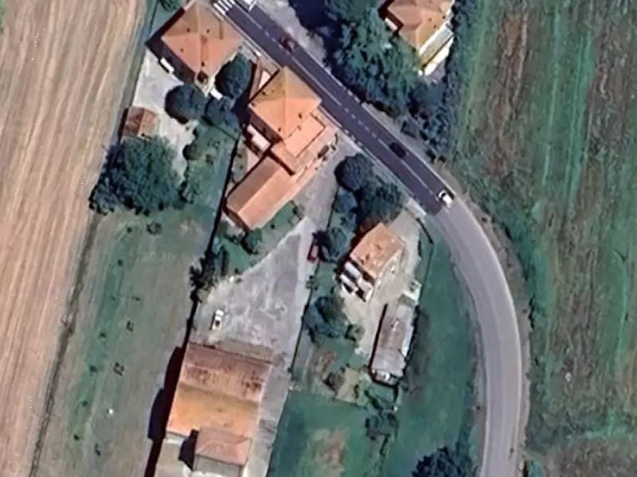 Immagine 17 di Rustico / casale in vendita  in Via Santa Maria a Castiglione Del Lago
