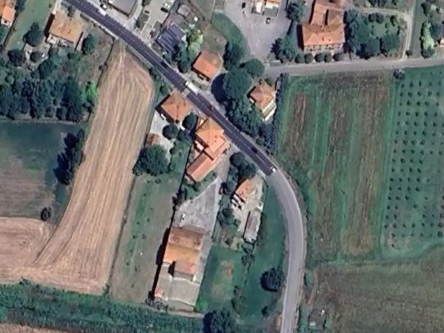 Immagine 18 di Rustico / casale in vendita  in Via Santa Maria a Castiglione Del Lago