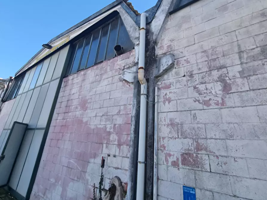 Immagine 3 di Capannone industriale in vendita  in Via Varese a San Giuliano Milanese
