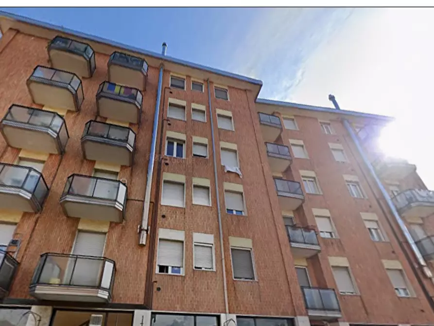 Immagine 5 di Appartamento in vendita  in Via Primo Maggio a Rho