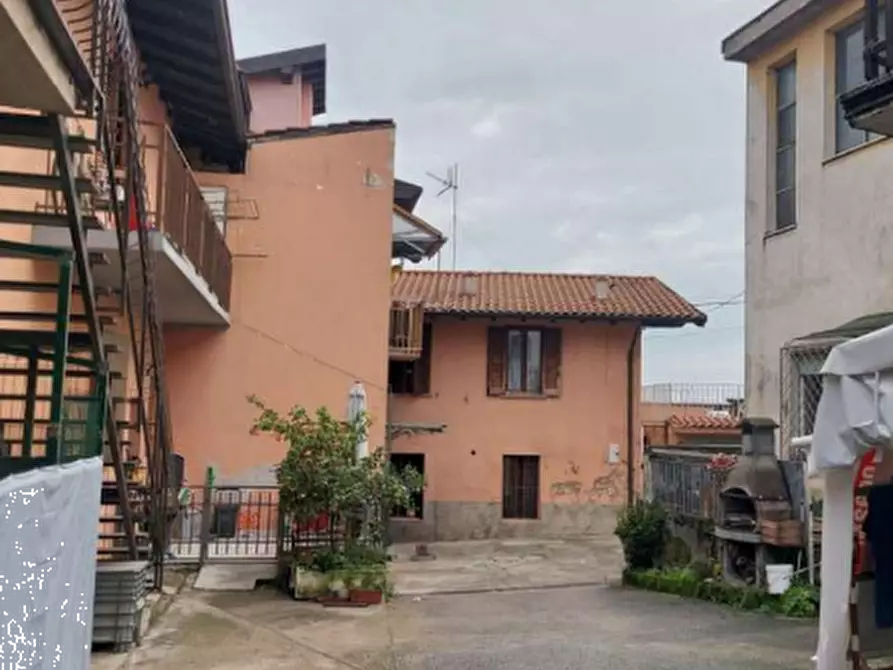 Immagine 2 di Appartamento in vendita  in Piazza Dante a Filago