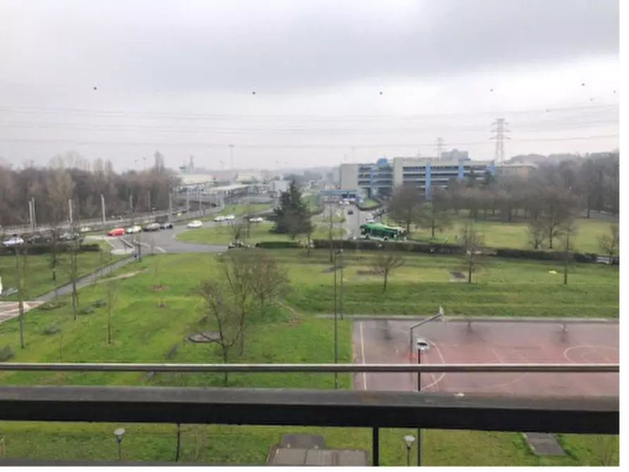 Immagine 3 di Appartamento in vendita  in Via Rogoredo a Milano