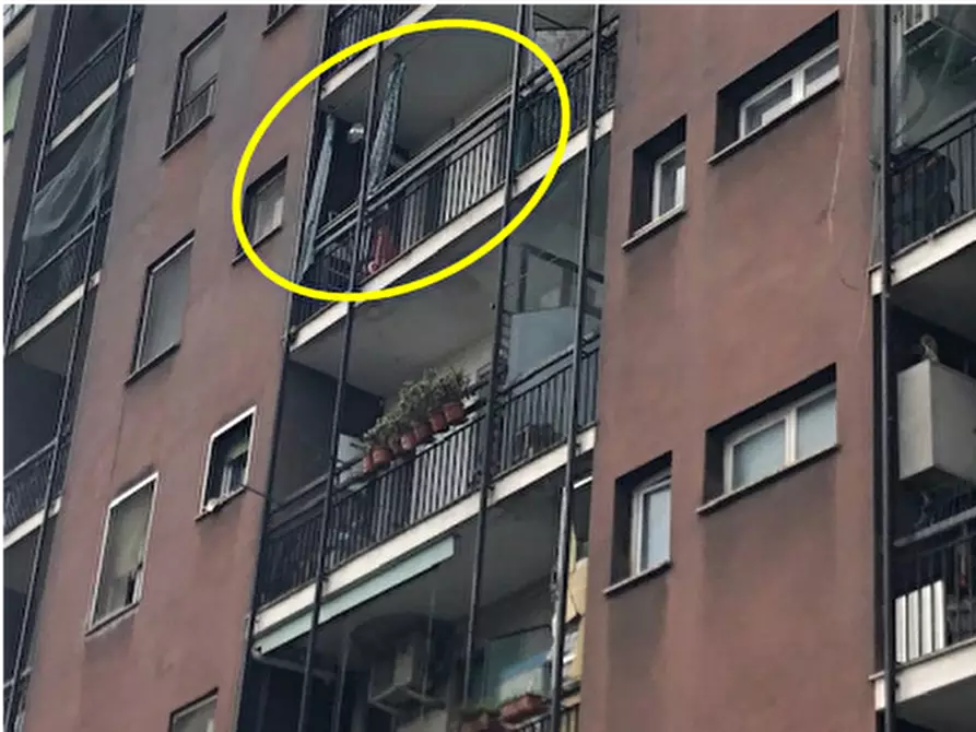 Immagine 5 di Appartamento in vendita  in Via Rogoredo a Milano