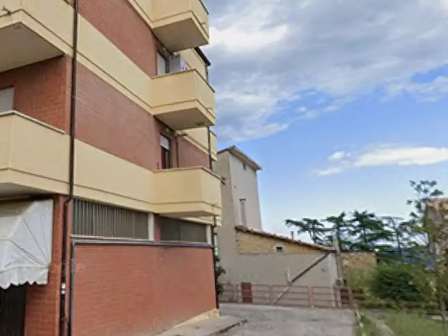 Immagine 7 di Appartamento in vendita  in Piazza dell'unità a Montegranaro