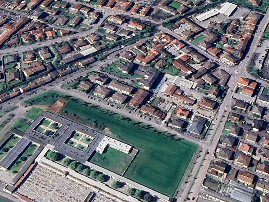 Immagine 11 di Appartamento in vendita  in Via Borgo Fiorito a Ghedi