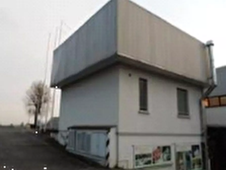 Immagine 1 di Capannone industriale in vendita  in Via Milano a Robbiate