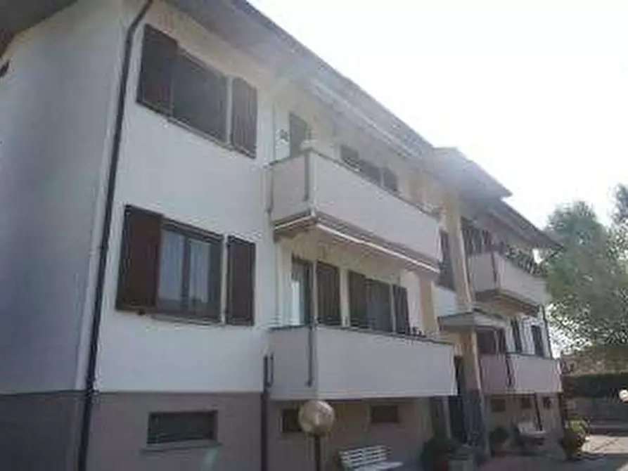 Immagine 2 di Appartamento in vendita  in Via Roma a Miradolo Terme