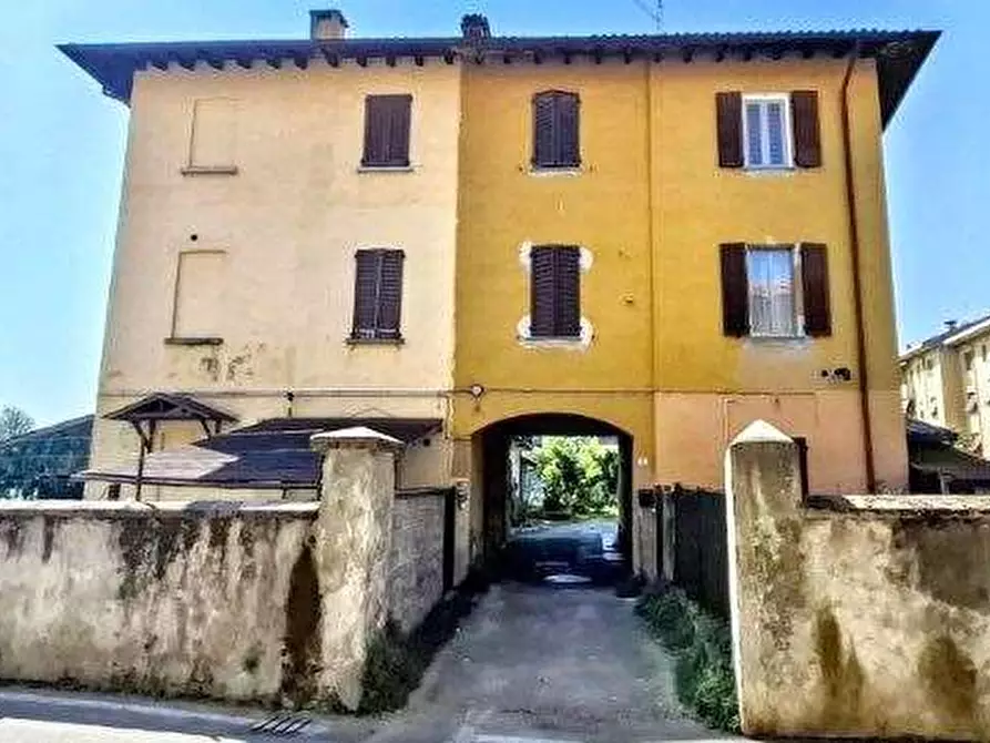 Immagine 1 di Appartamento in vendita  in Via Giuseppe Garibaldi a Bernareggio