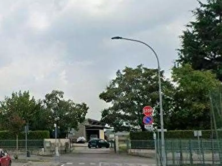 Immagine 11 di Appartamento in vendita  in Via Giuseppe Garibaldi a Bernareggio