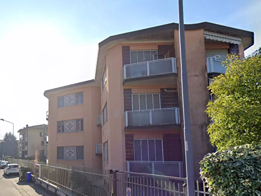 Immagine 5 di Appartamento in vendita  in Via Alberti a Binasco