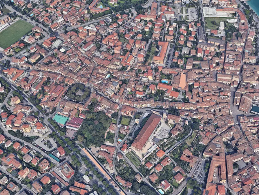 Immagine 6 di Appartamento in vendita  in Vicolo San Giovanni  a Desenzano Del Garda
