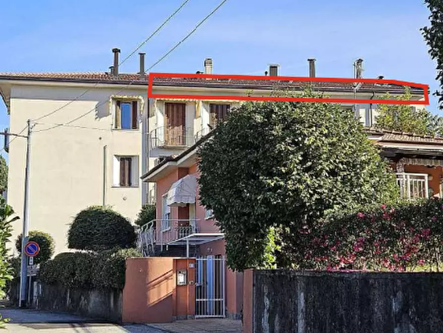 Immagine 6 di Appartamento in vendita  in Via IV Novembre a Germignaga