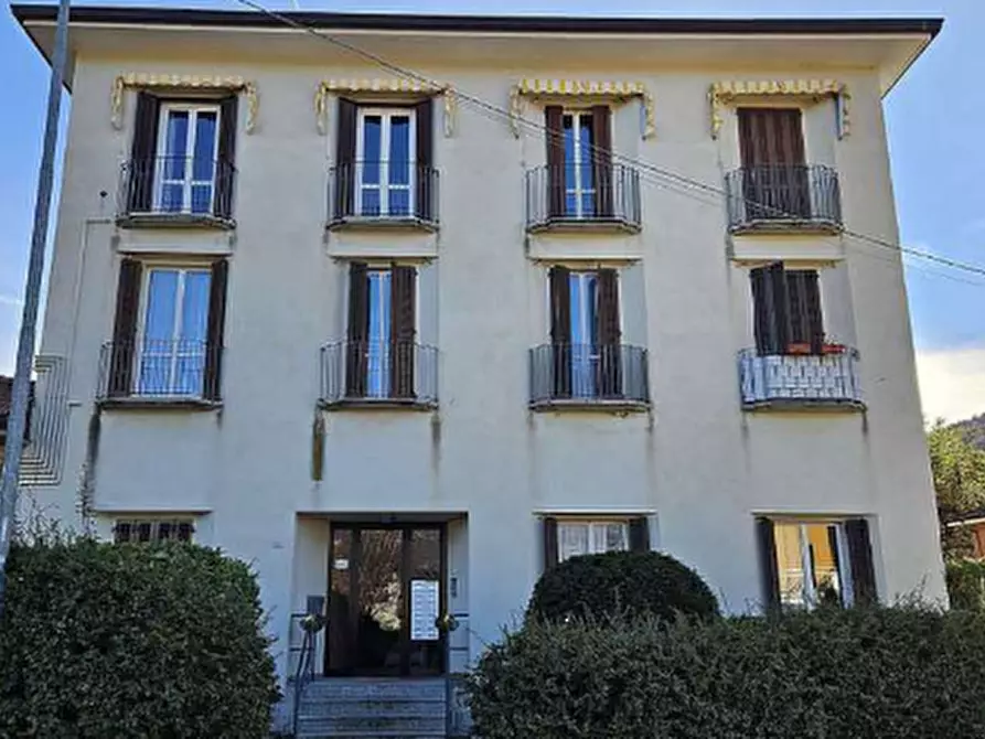 Immagine 7 di Appartamento in vendita  in Via IV Novembre a Germignaga