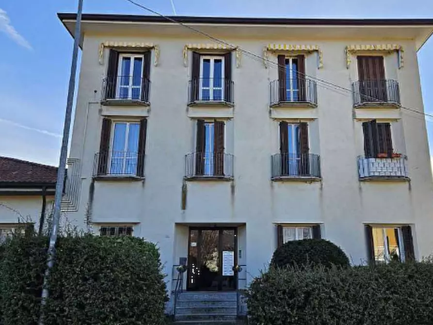 Immagine 11 di Appartamento in vendita  in Via IV Novembre a Germignaga