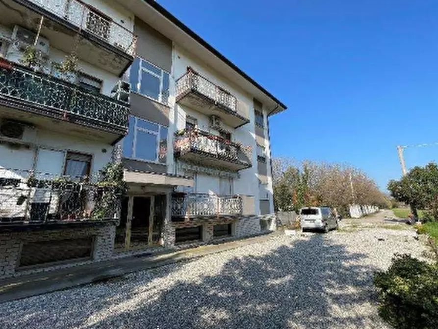 Immagine 1 di Appartamento in vendita  in Via Soleschiano a Ronchi Dei Legionari