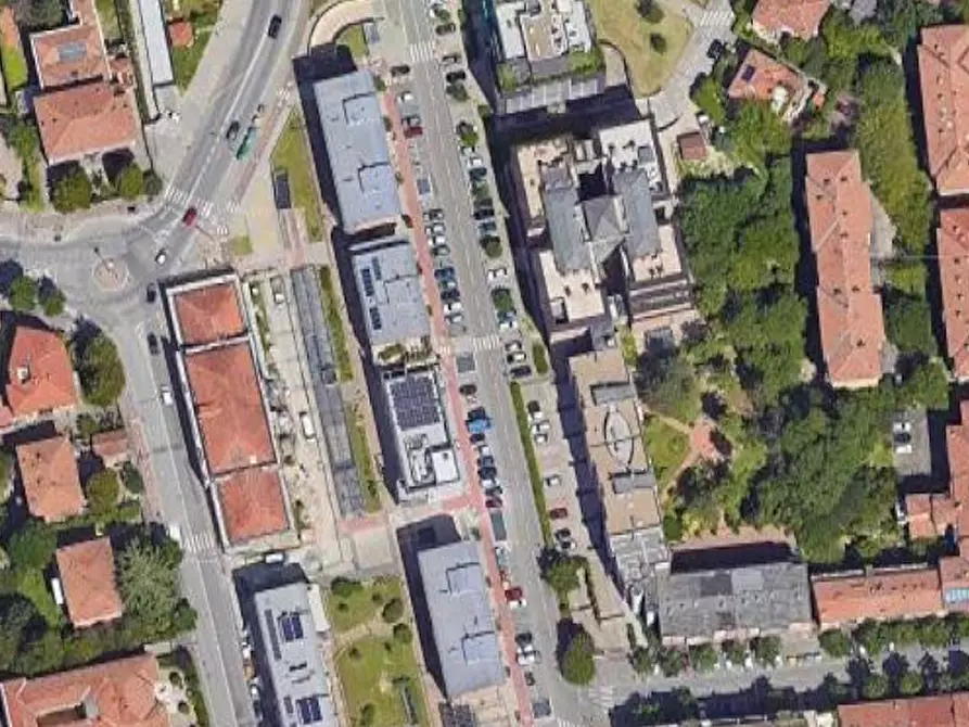 Immagine 7 di Garage in vendita  in Via G. Cencetti a Bologna