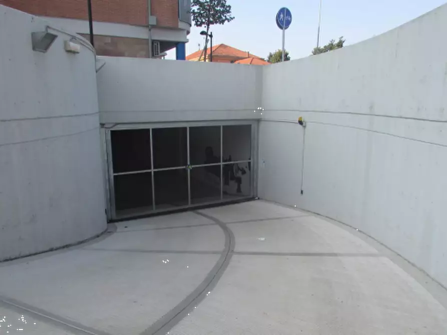 Immagine 9 di Garage in vendita  in Via G. Cencetti a Bologna
