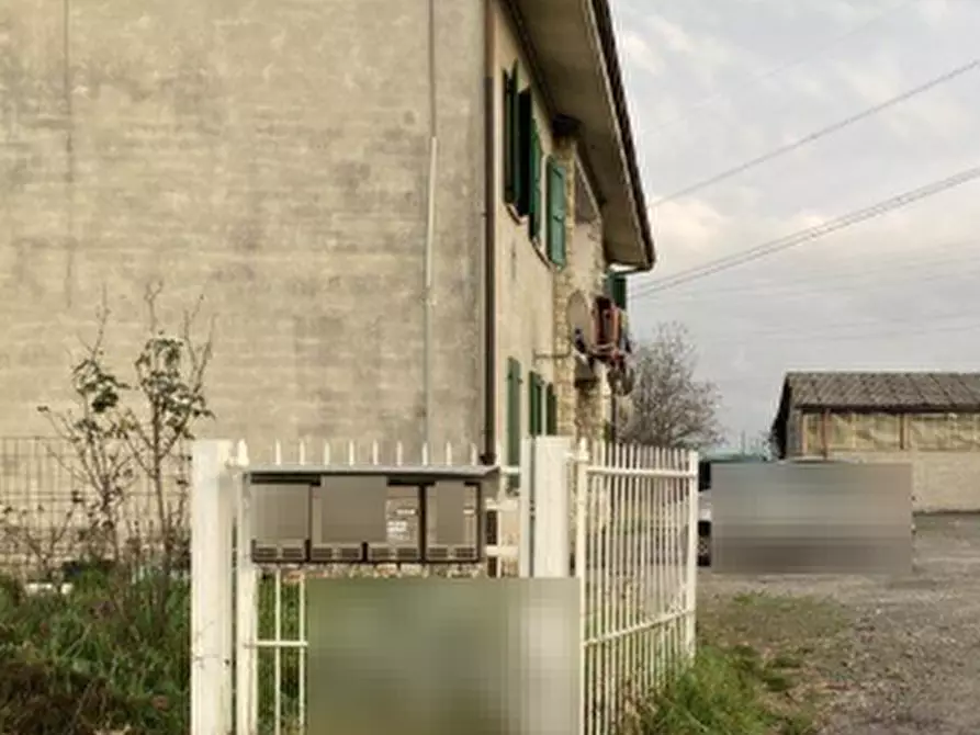 Immagine 2 di Appartamento in vendita  in Via Portico a Bagnatica