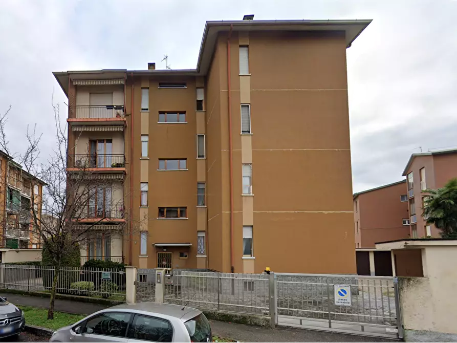 Immagine 10 di Appartamento in vendita  in Via Filippo Meda a Busto Arsizio